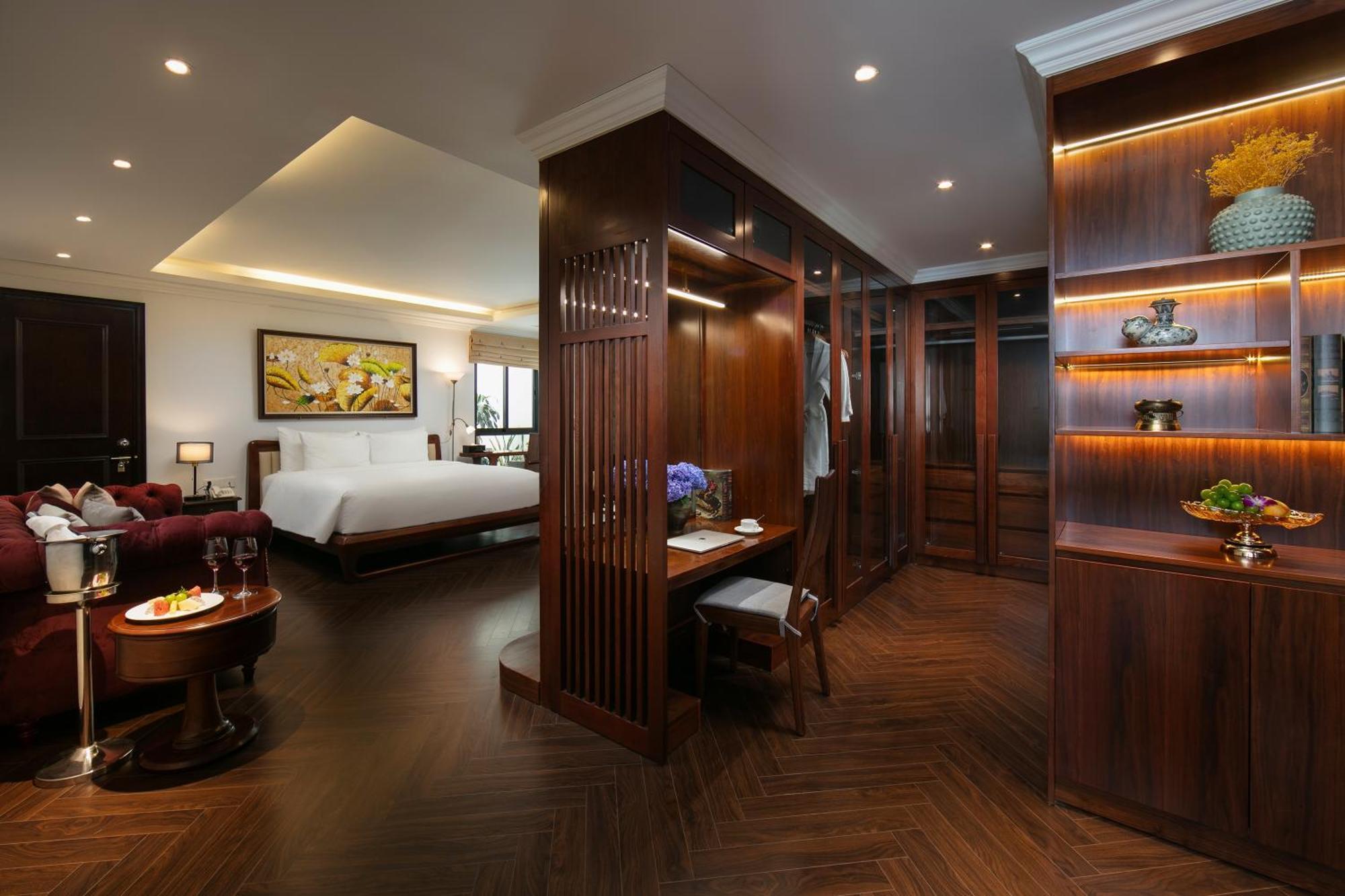האנוי May De Ville Crown Hotel מראה חיצוני תמונה Deluxe Suite